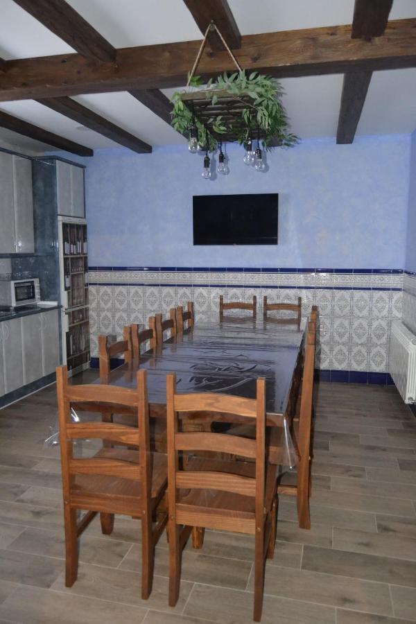 Juarros de Voltoya El Capricho De Los Carrascos מראה חיצוני תמונה