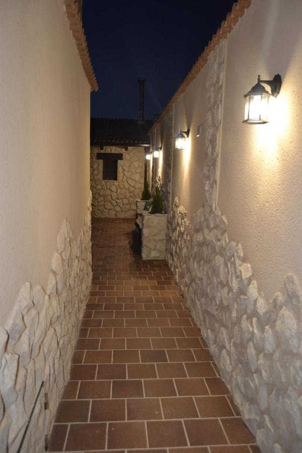 Juarros de Voltoya El Capricho De Los Carrascos מראה חיצוני תמונה