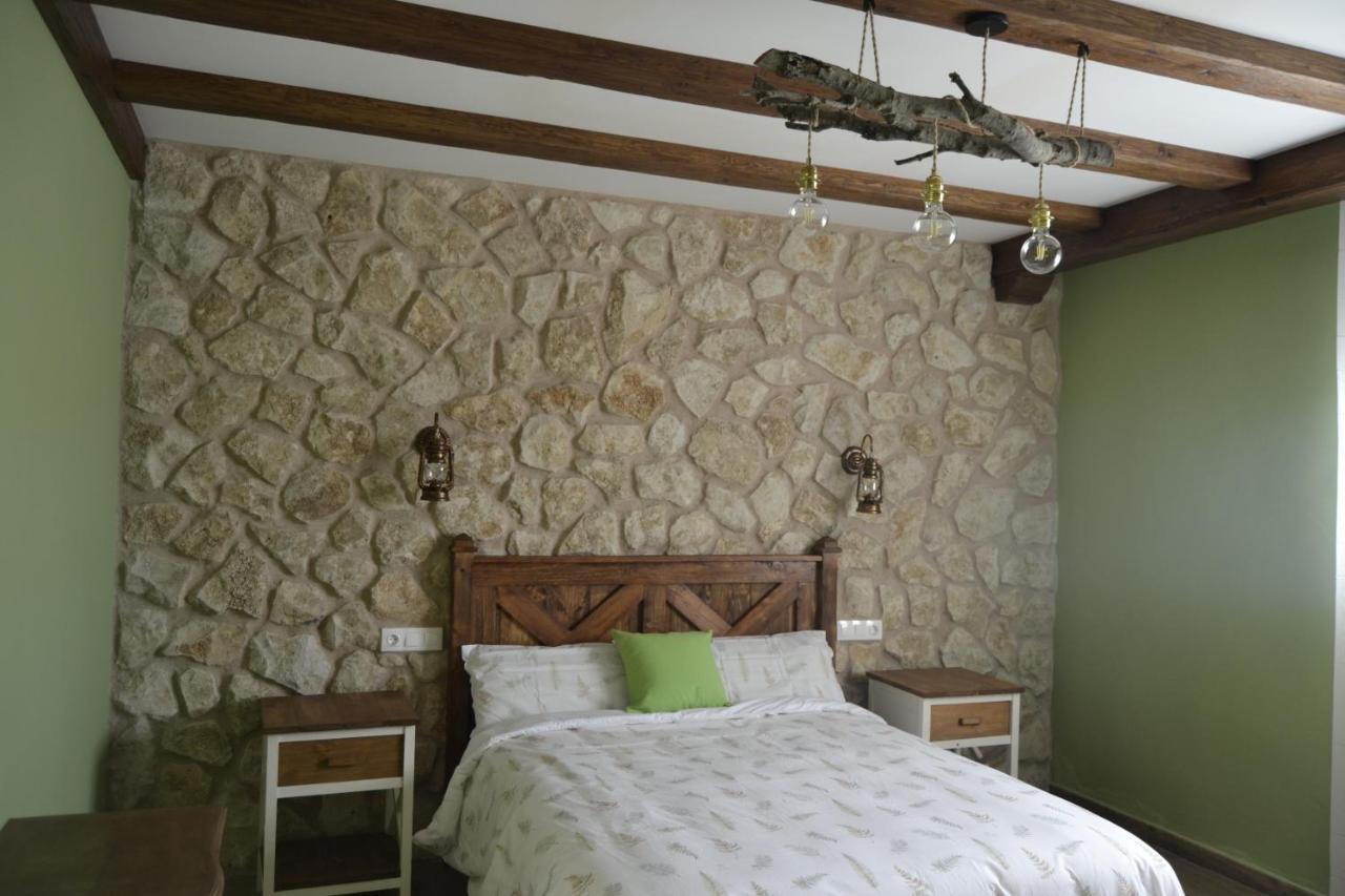 Juarros de Voltoya El Capricho De Los Carrascos מראה חיצוני תמונה