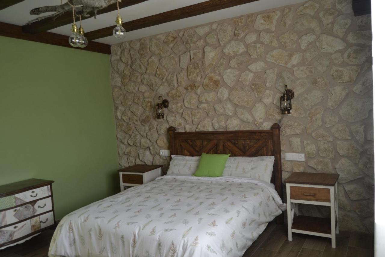 Juarros de Voltoya El Capricho De Los Carrascos מראה חיצוני תמונה